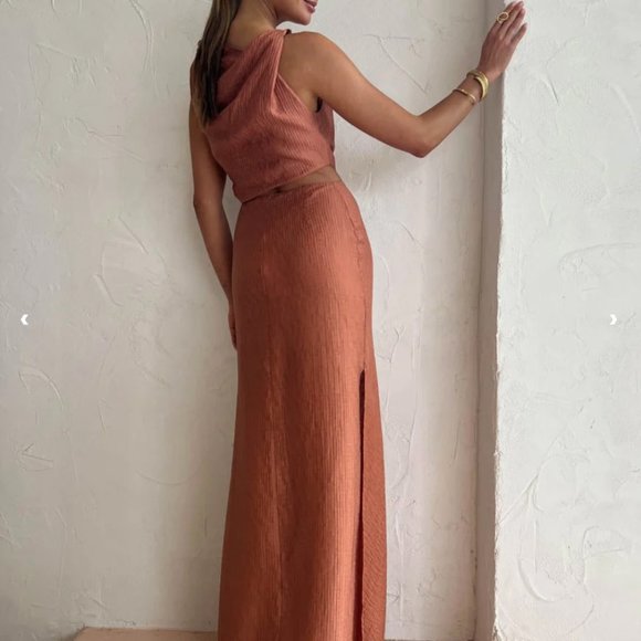 One Fell Swoop Florence Maxi Dress In Chestnut - Picture 5 of 7